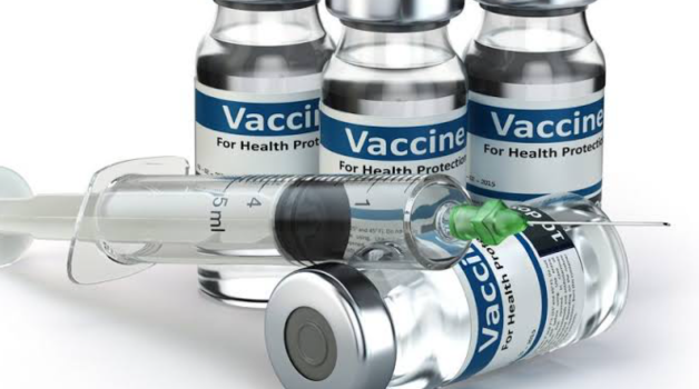 Vaccines and Syringe