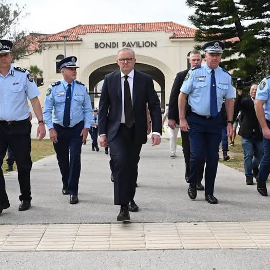 Albo and Police